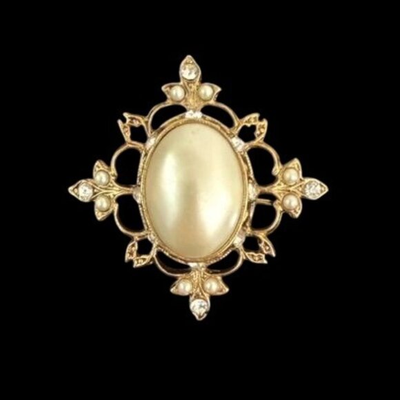 Vintage Faux Pearl Brooch with Rhinestone Accents Ornate Gold Tone Filigree Pin - Picture 2 of 12